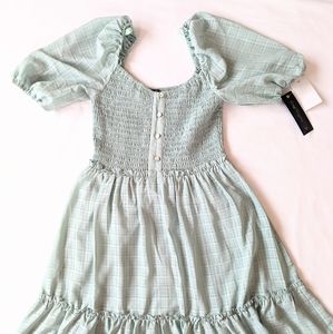 City Triangles Light Green Midi Dress